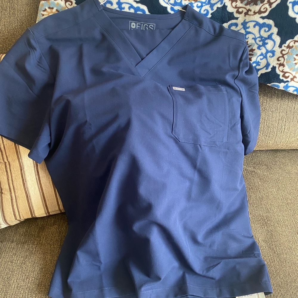 Men’s Scrubs